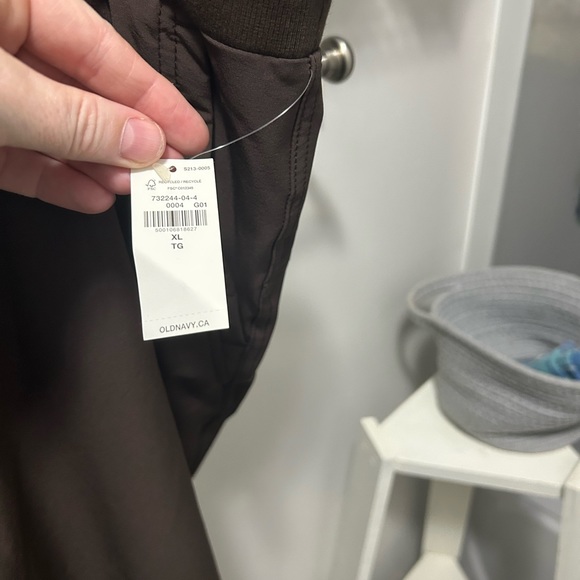 Old Navy Active Pant XL New with tags - Picture 3 of 5